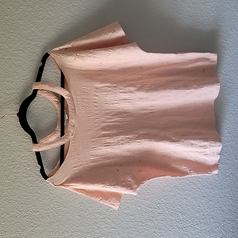 Honey Punch Cold Shoulder Peach NWOT